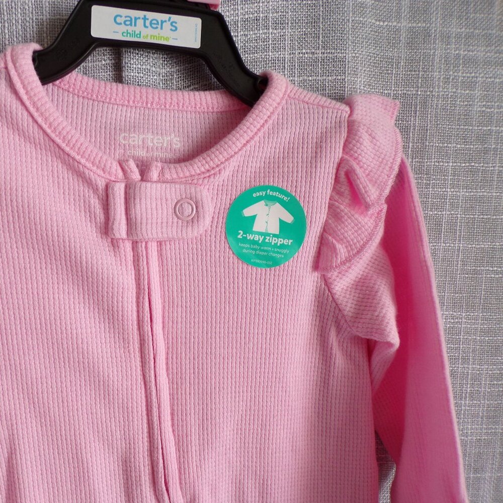 Baby Shower Gift Bundle, Carter's and Dr Brown's 0-3 Months Girl's Gift Box - Picture 6 of 10